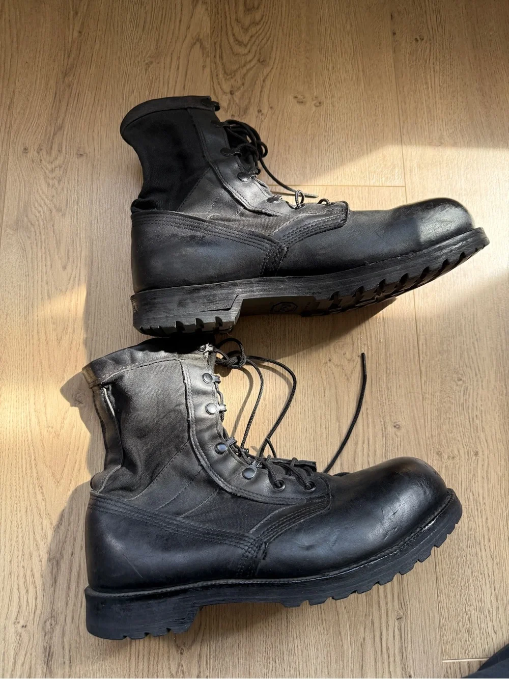 Belleville USA Made Military Combat Boots Steel Toe Vibram Men's 10.5R